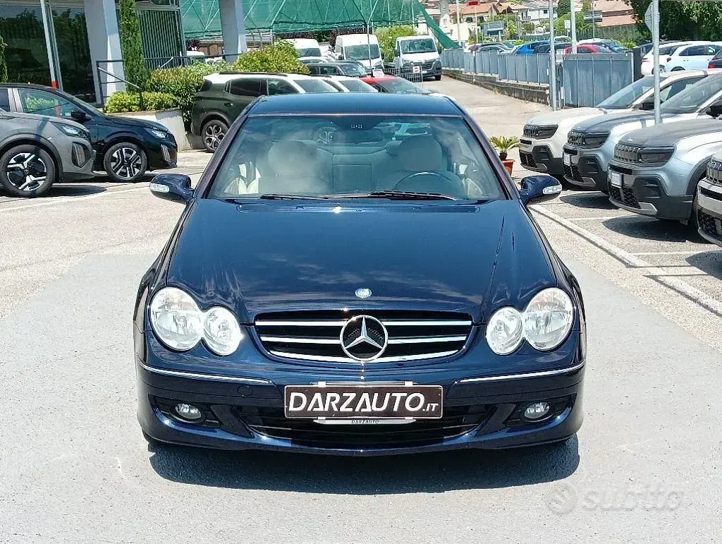 Usata Mercedes CLK220 Avantgarde 150 CV (110 kW) 2006 Blu Coupé