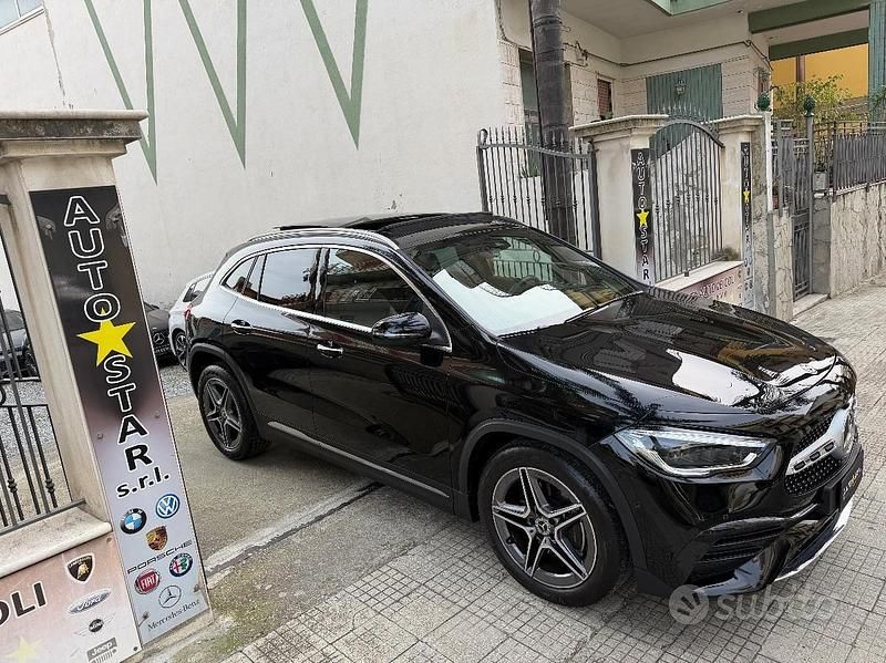 Usata Mercedes GLA200 Premium 150 CV (110 kW) 2023 Nero SUV