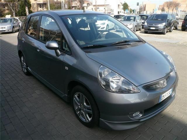 Venduto Honda Jazz 14 I Dsi 5p Grap Auto Usate In Vendita