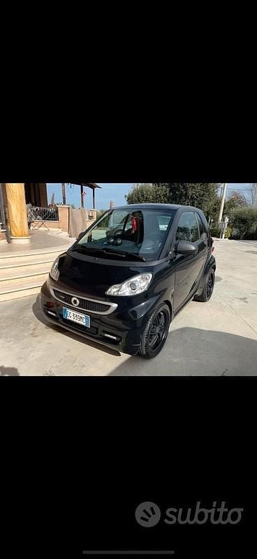 Nero Usata 2011 Smart ForTwo Coupé Coupé | 3800 € (Buon prezzo) - Immagine 1/4