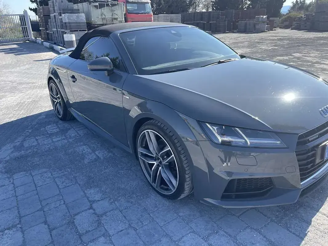 Usata Audi TT Roadster S-Line 184 CV (135 kW) 2017 Cabrio