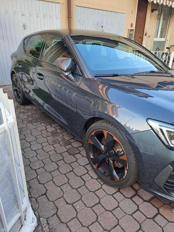 Usata Cupra Leon 150 CV (110 kW) 2023 Nero Berlina