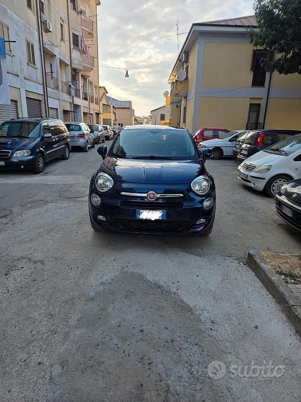 Blu/azzurro Usata 2018 Fiat 500X Business SUV | 10.800 € (Super prezzo) - Immagine 1/4