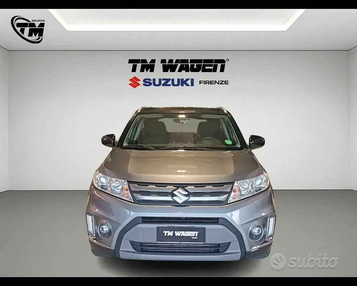 Usata Suzuki Vitara Cool 120 CV (88 kW) 2017 Grigio SUV