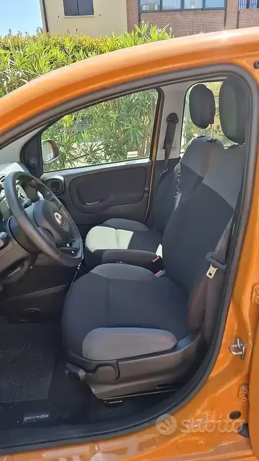 Usata Fiat Panda Easy 69 CV (50 kW) 2020 Utilitaria