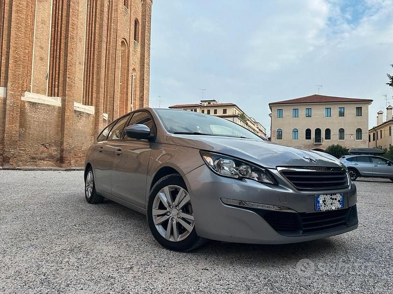 Usata Peugeot 308 Active 92 CV (67 kW) 2014 Grigio Station wagon