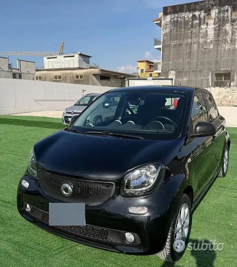 Usata Smart ForFour Passion 71 CV (52 kW) 2019 Nero Utilitaria