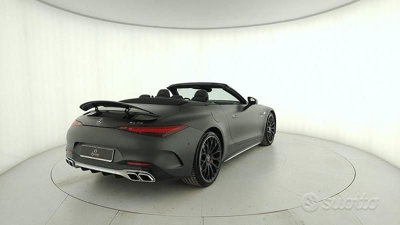 Usata Mercedes SL63 AMG Premium 585 CV (430 kW) 2024 Grigio grafite magno Cabrio