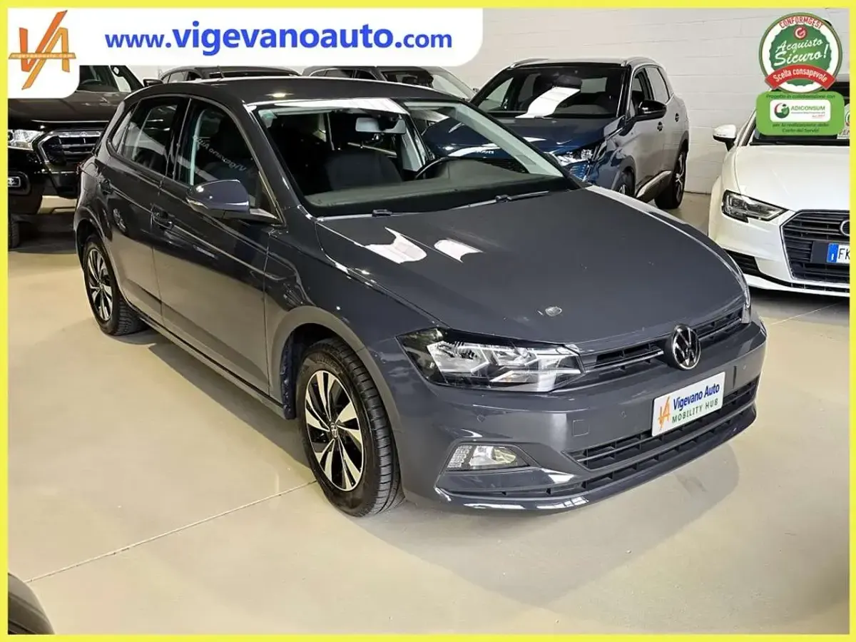 Usata VW Polo Style 95 CV (69 kW) 2021 Grigio Utilitaria