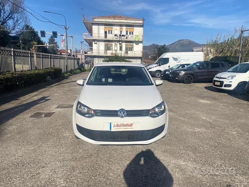 Usata VW Polo Trendline 102 CV (75 kW) 2012 Bianco Berlina