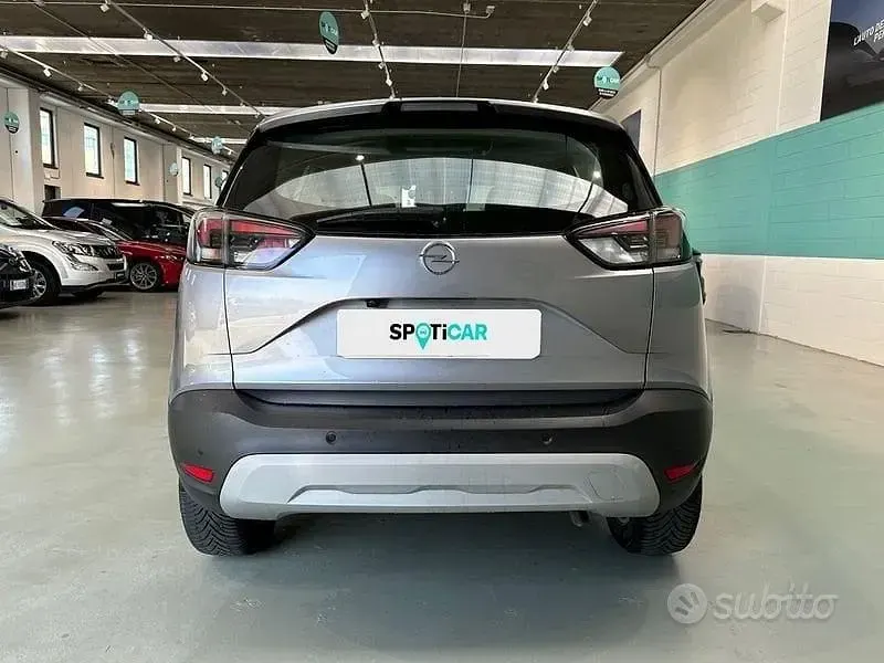 Usata Opel Crossland Elegance 110 CV (80 kW) 2022 Grigio SUV
