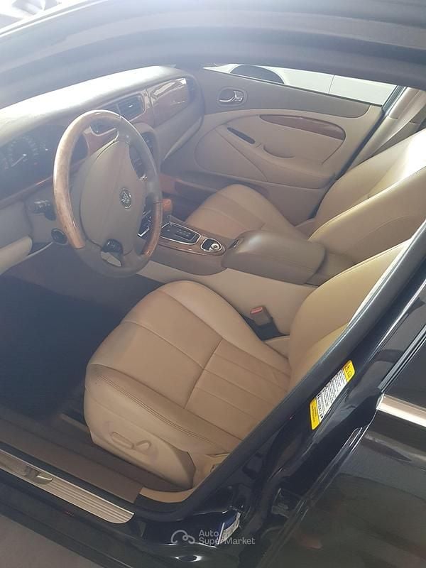 Usata Jaguar S-Type Executive 238 CV (175 kW) 2003 Nero Berlina