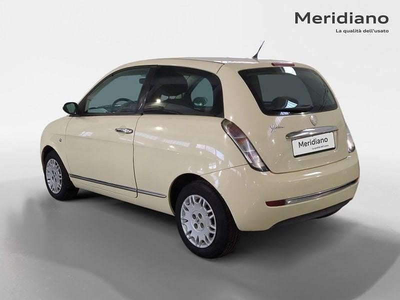 Usata Lancia Ypsilon Silver 69 CV (50 kW) 2006 Utilitaria