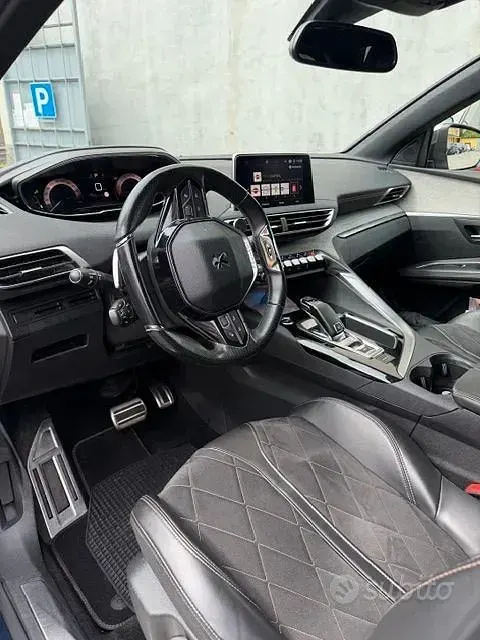 Usata Peugeot 5008 GTi 177 CV (130 kW) 2018 Blu SUV