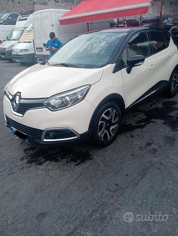 Usata Renault Captur 90 CV (66 kW) 2015 SUV