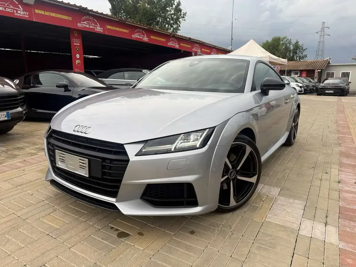 Usata Audi TT S-Line 230 CV (169 kW) 2017 Argento Coupé