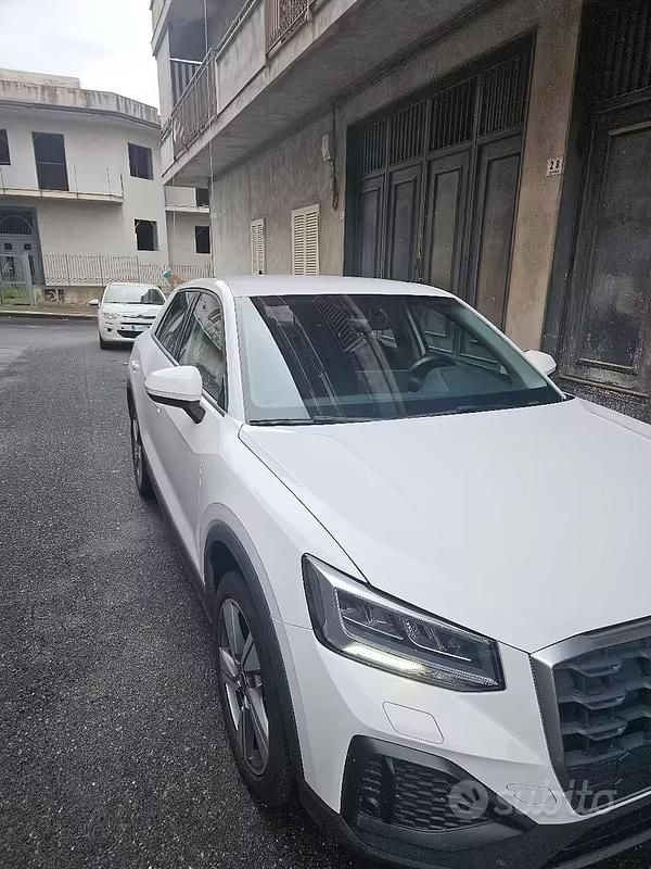Usata Audi Q2 Advanced Plus 116 CV (85 kW) 2021 Bianco SUV