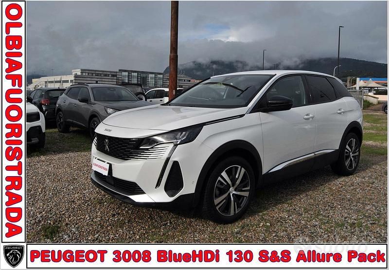 Usata Peugeot 3008 Allure 130 CV (95 kW) 2022 Bianco Station wagon