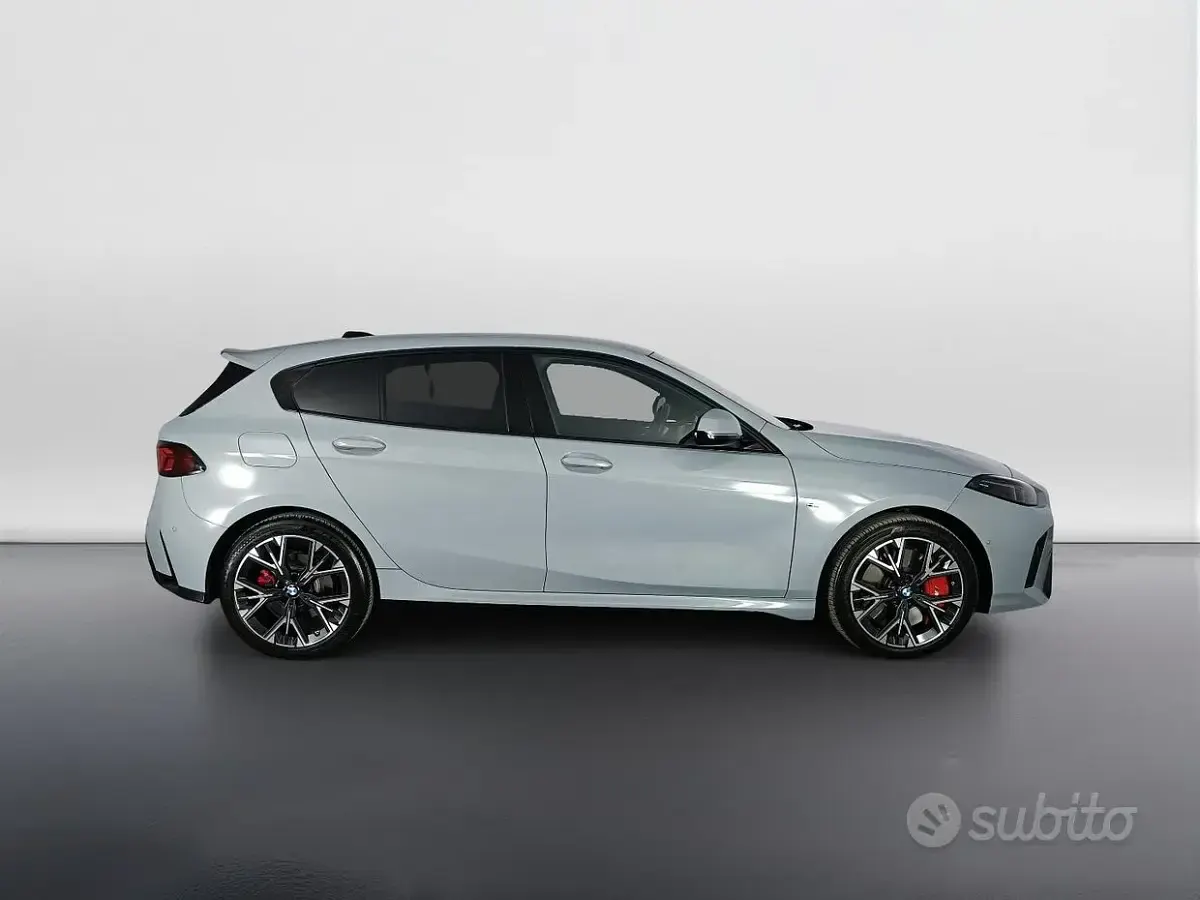 Usata BMW 118 M Sport 150 CV (110 kW) 2025 Bianco Utilitaria