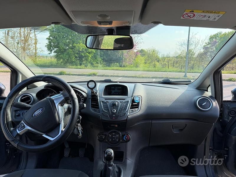 Occasion Ford Fiesta 95 ch (69 kW) 2015 Berline