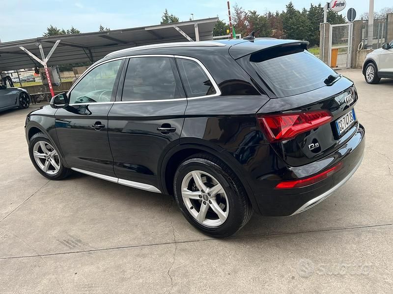 Usata Audi Q5 Design 163 CV (119 kW) 2020 Nero SUV