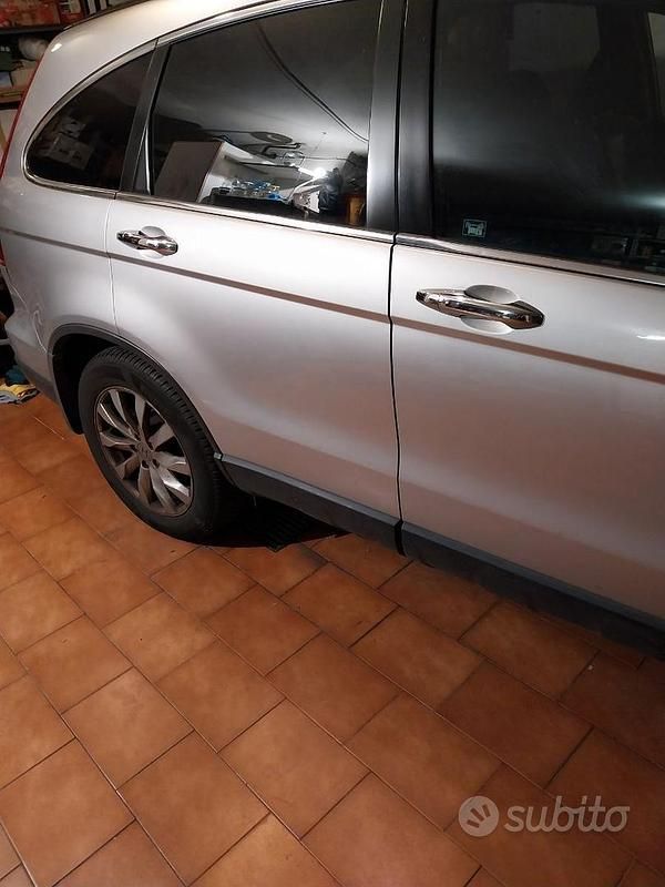Usata Honda CR-V 140 CV (102 kW) 2011 Grigio SUV