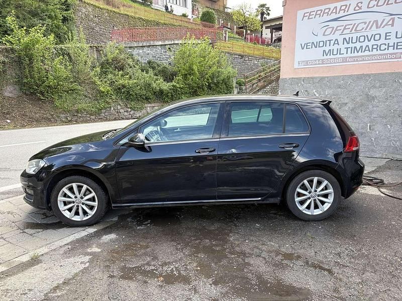Usata VW Golf VII Highline 110 CV (80 kW) 2015 Other Berlina