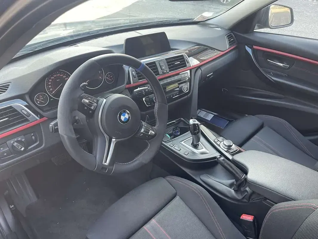 Usata BMW 320 Sport Line 190 CV (139 kW) 2016 Station wagon