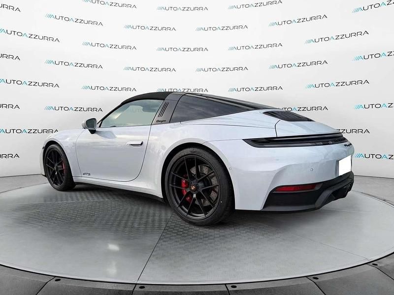 Nuova Porsche 911 541 CV (397 kW) 2026 Grigio Cabrio