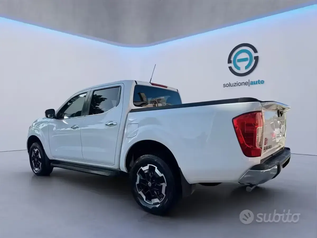 Usata Nissan Navara N-Connecta 163 CV (119 kW) 2021 Bianco Pick-up