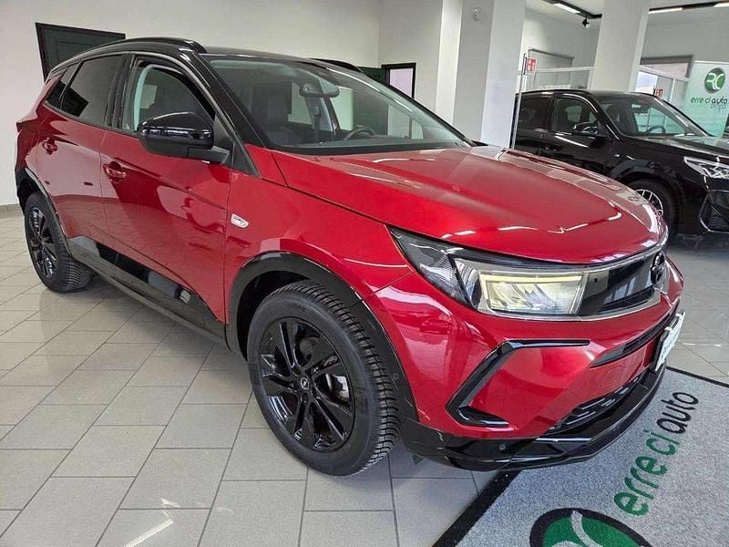 Usata Opel Grandland X 131 CV (96 kW) 2023 Bordeaux SUV