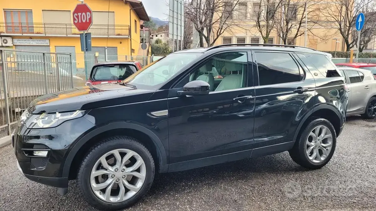 Usata Land Rover Discovery Sport 150 CV (110 kW) 2018 Nero SUV