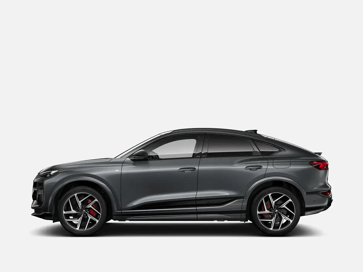 Nuova Audi Q6 Sportback e-tron S-Line 138 kW (188 CV) 2026 Grigio daytona perla SUV