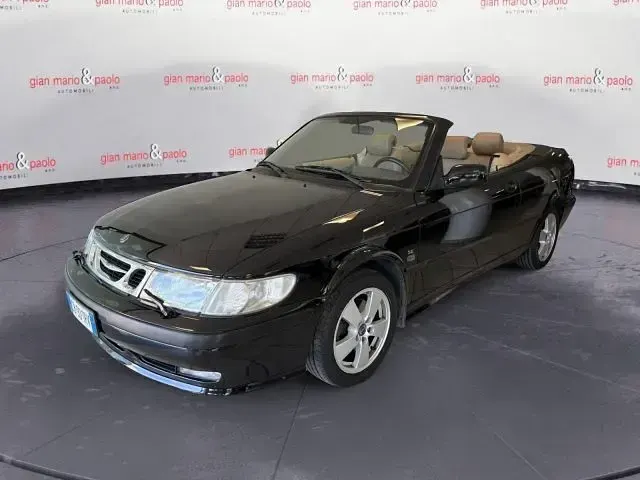 Usata Saab 9-3 185 CV (136 kW) 2002 Argento pastello Cabrio