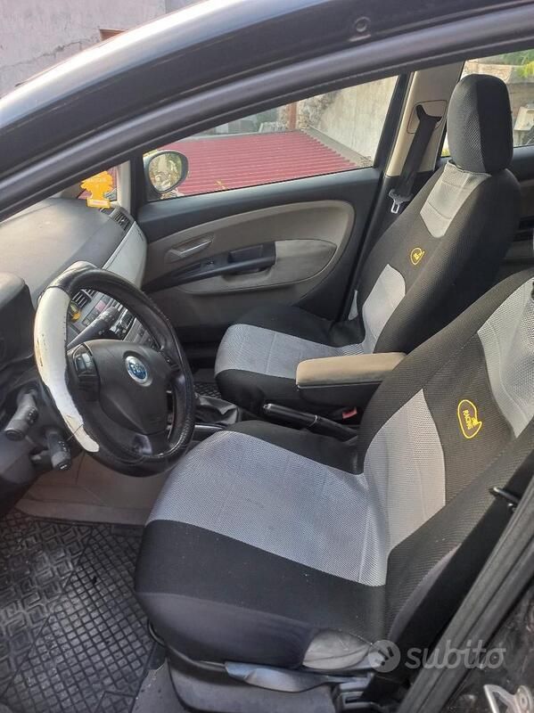 Usata Fiat Grande Punto 2005 Nero Utilitaria