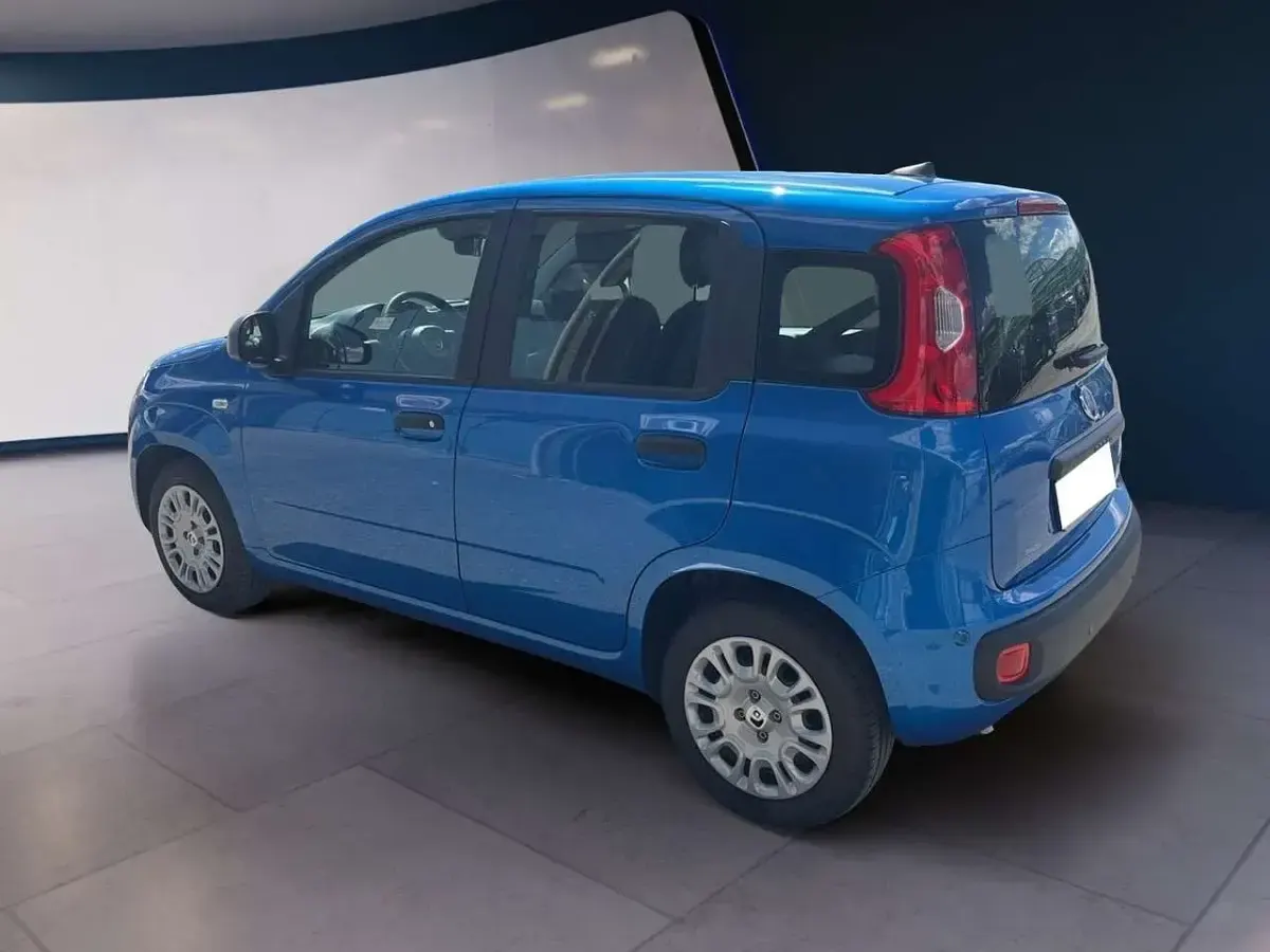 Usata Fiat Panda 69 CV (50 kW) 2025 Blu/azzurro Utilitaria