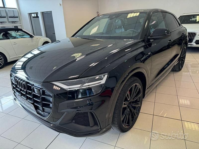 Usata Audi Q8 S-Line 286 CV (210 kW) 2022 Nero SUV
