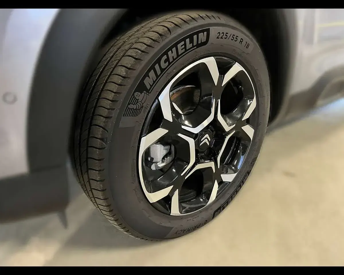 Usata Citroën C5 Aircross 136 CV (100 kW) 2024 Platinium grey  met SUV