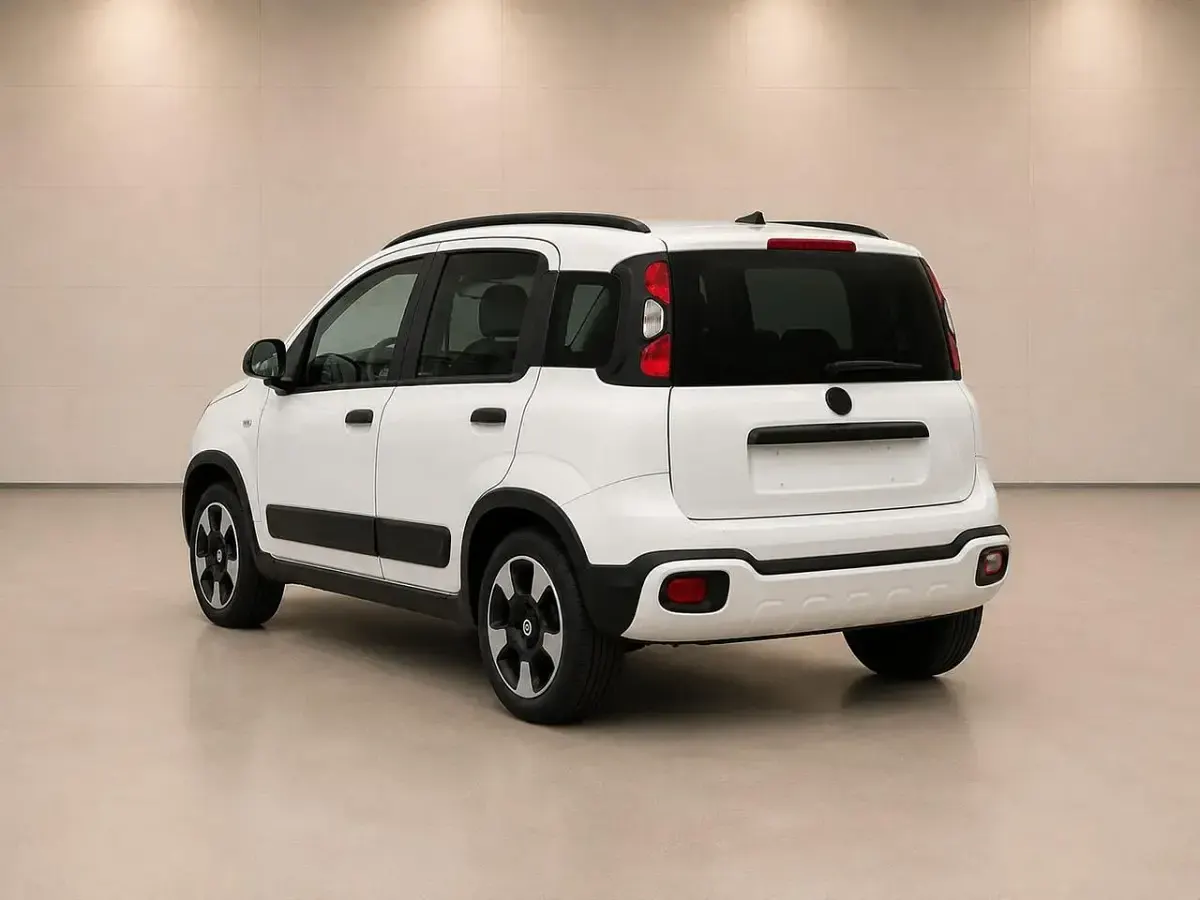Nuova Fiat Panda Cross Cross 65 CV (47 kW) 2026 Bianco Utilitaria