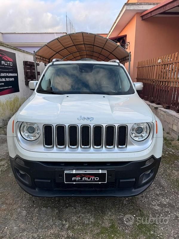 Usata Jeep Renegade Limited 140 CV (102 kW) 2015 SUV