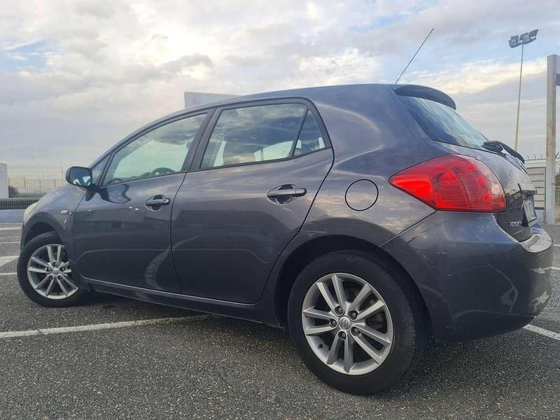 Usata Toyota Auris Sol 126 CV (92 kW) 2009 Grigio Berlina