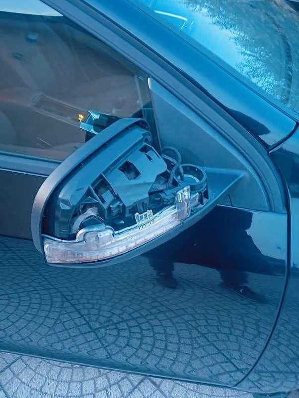 Usata Volvo V60 Kinetic 114 CV (83 kW) 2013 Nero Station wagon