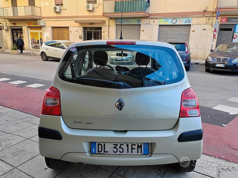Usata Renault Twingo 2007 Verde Utilitaria
