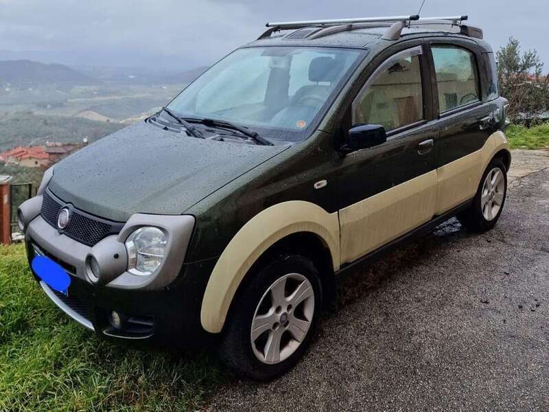 Usato 2009 Fiat Panda Cross 1.2 Diesel 69 CV (9.000 €)