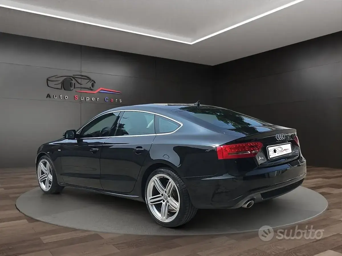 Usata Audi A5 Sportback Comfort 239 CV (175 kW) 2010 Nero Utilitaria