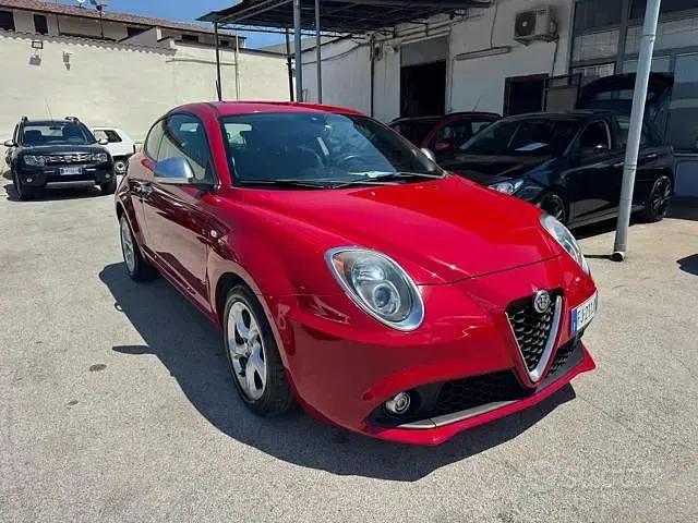 Usata Alfa Romeo MiTo Super 95 CV (69 kW) 2017 Rosso Utilitaria