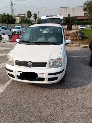 Usata Fiat Panda 4x4 69 CV (50 kW) 2006 Bianco Utilitaria