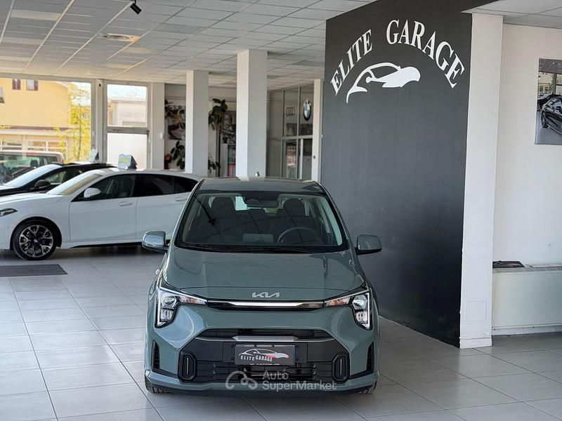 Nuevo Kia Picanto GT-Line 68 CV (50 kW) 2026 Gris Utilitario