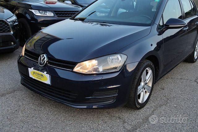 Usata VW Golf VII Highline 105 CV (77 kW) 2015 Blu Berlina