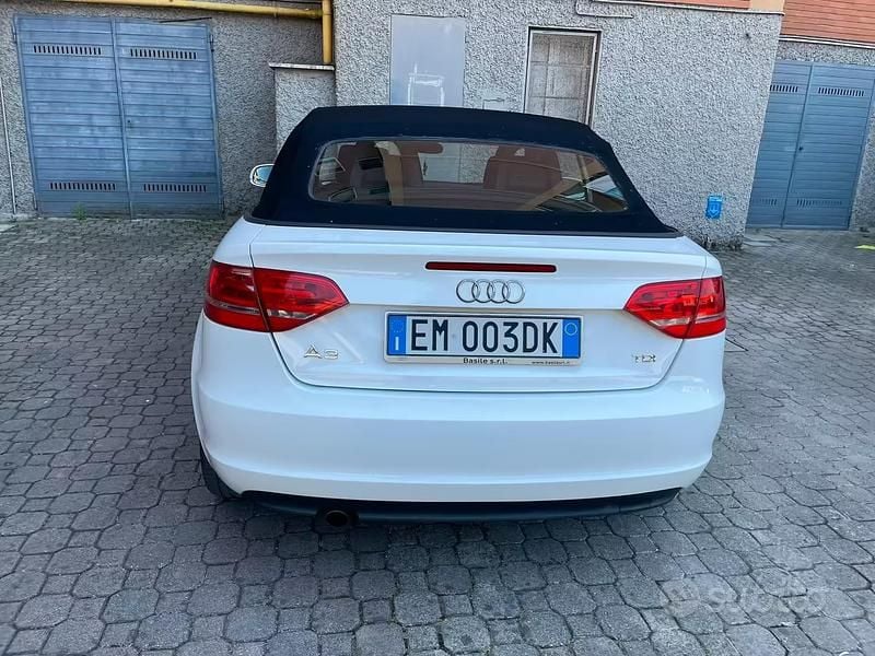 Usata Audi A3 Cabriolet Attraction 2012 Bianco Cabrio